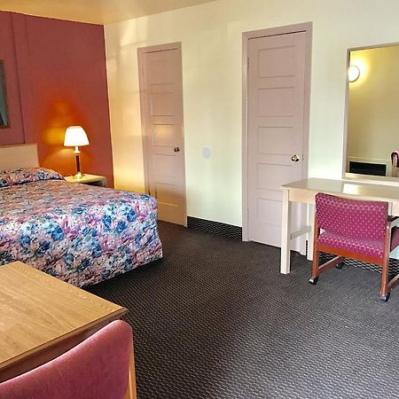 Travelers Inn Motel セイラム エクステリア 写真