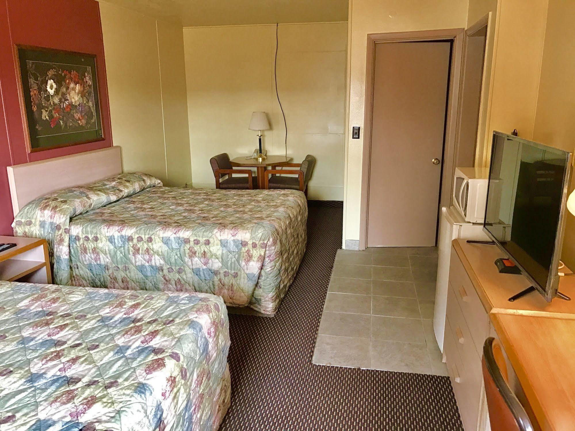 Travelers Inn Motel セイラム エクステリア 写真