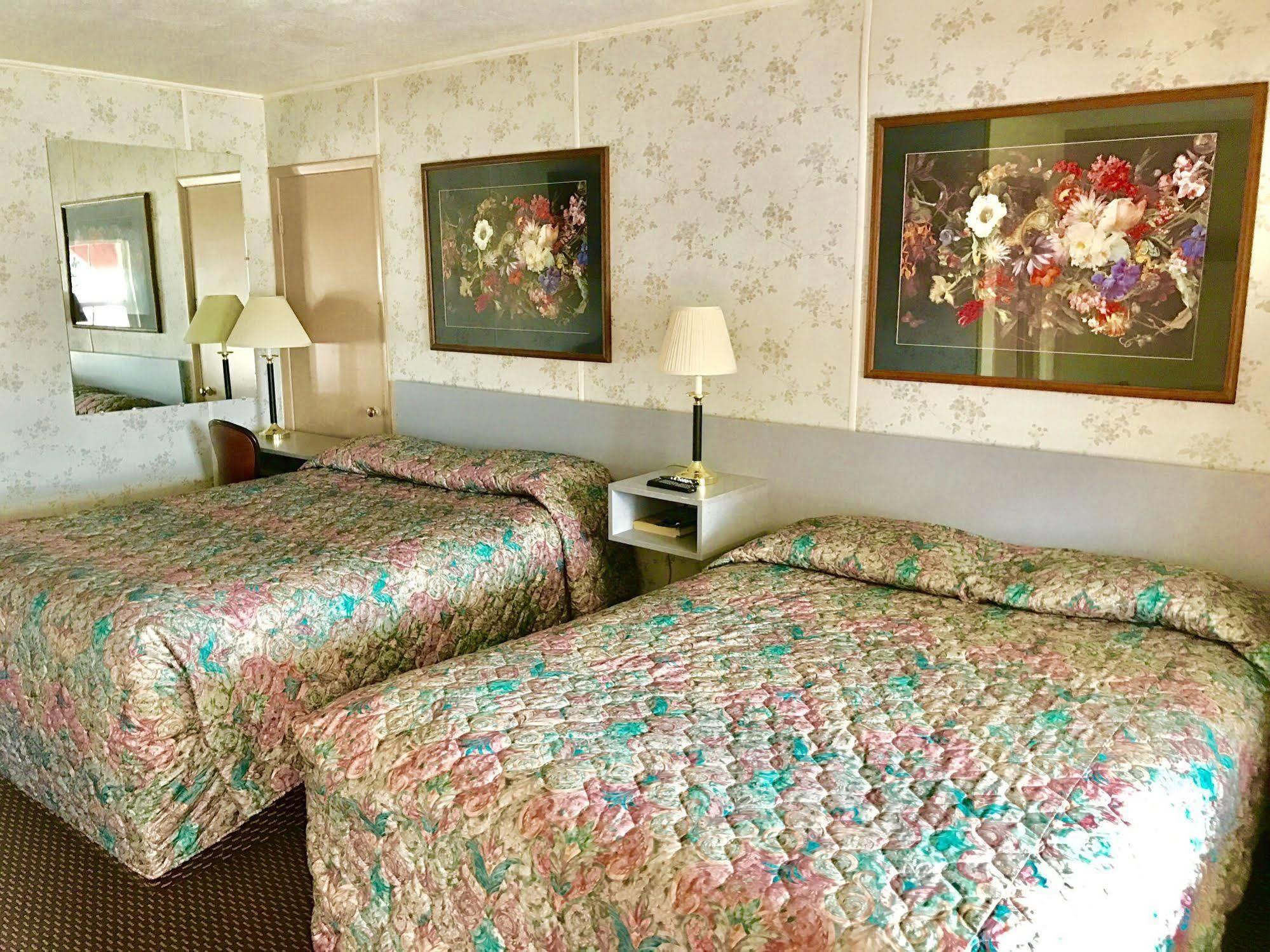 Travelers Inn Motel セイラム エクステリア 写真